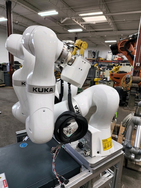 KUKA lbr iiwa 7 r800